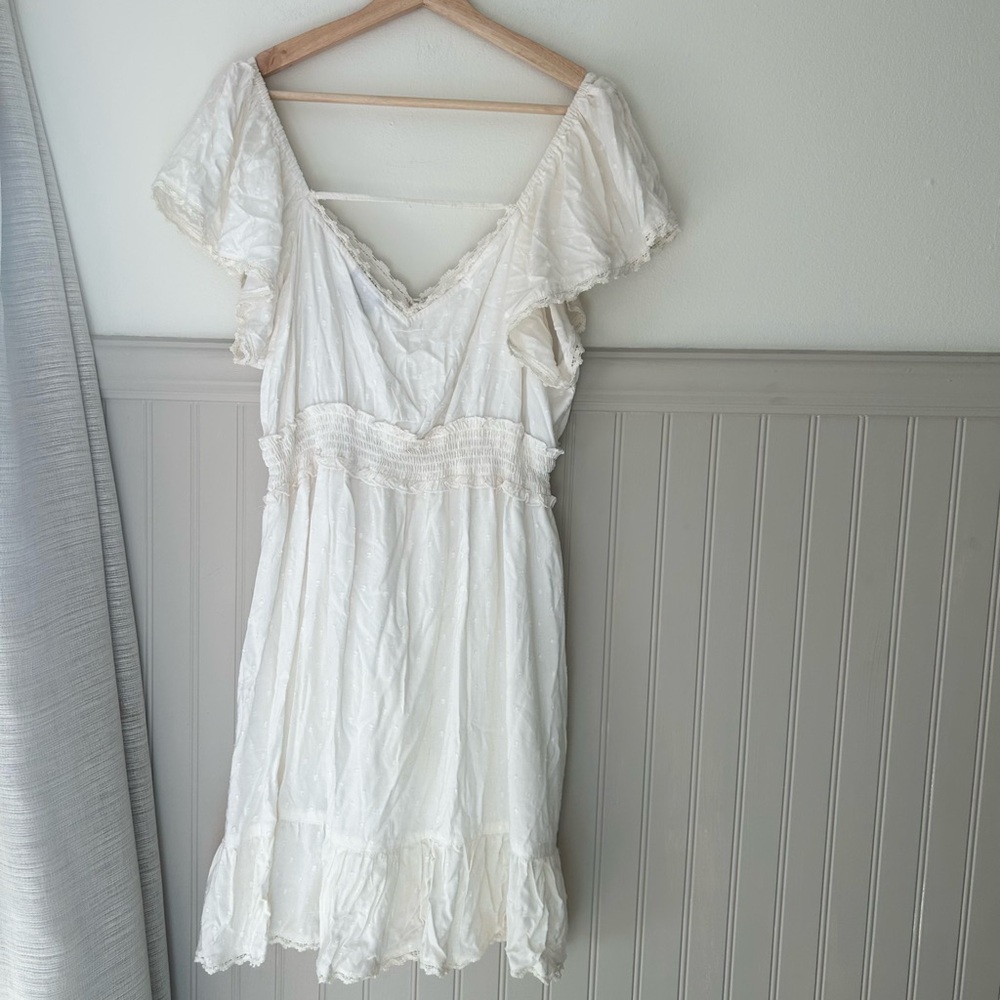 Angie XL VNeck Romantic White Mini Rayon Dress - Picture 3 of 5